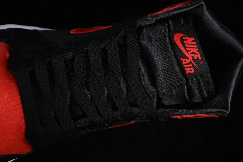 All Categories Air Jordan Jordan Series Basketball Shoes Air Jordan 1 High Air Jordan 1 High OG "Satin Bred" AJ1 Joe 1 Silk Forbidden Wear FD4810-061